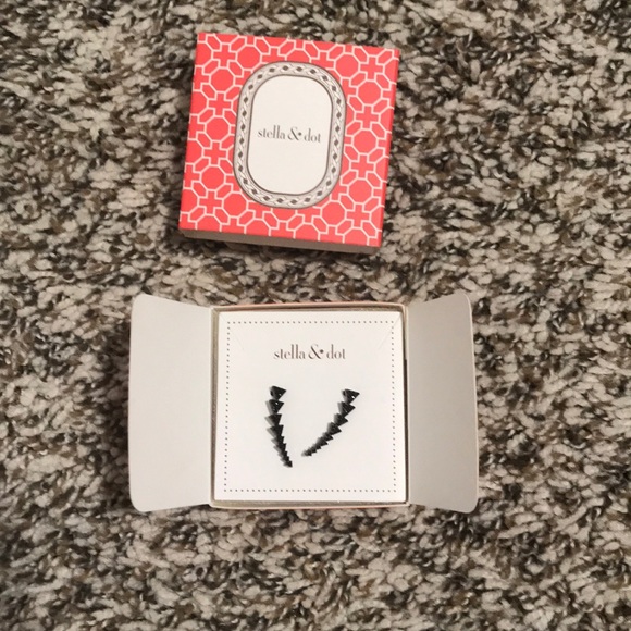 Stella & Dot Jewelry - Stella & Dot Earrings